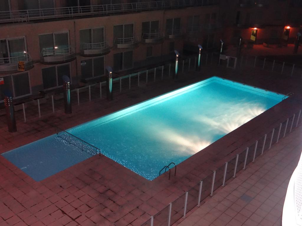 Appartement Zeezicht Ostende Szoba fotó